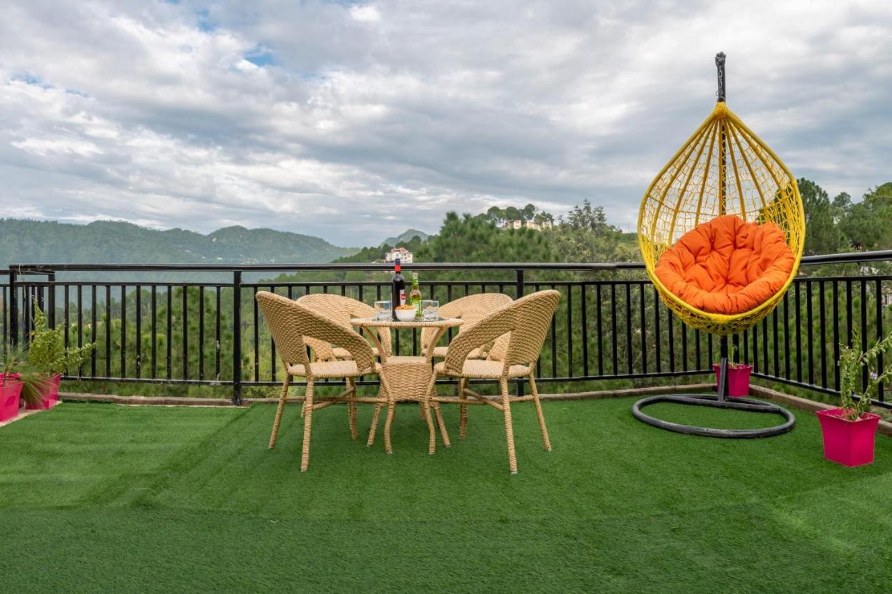 Mountain Mist Inn I Serviced Apt I Open Air Lawn & Rooftop I Bonfire I By Exotic Stays Kasauli Exterior photo