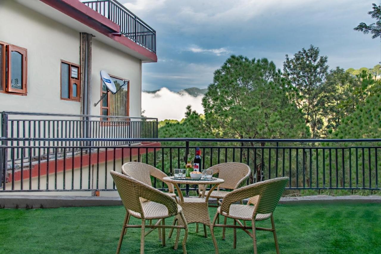 Mountain Mist Inn I Serviced Apt I Open Air Lawn & Rooftop I Bonfire I By Exotic Stays Kasauli Exterior photo